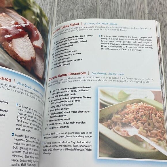 Reader's Digest Taste of Home: Freezer Pleasers Cookbook - Picture 7 of 8